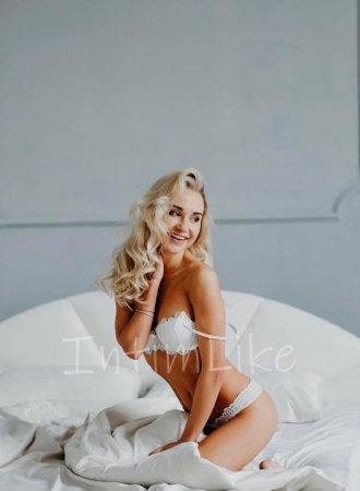 Стриптизерша Алёна №39033, 24 лет